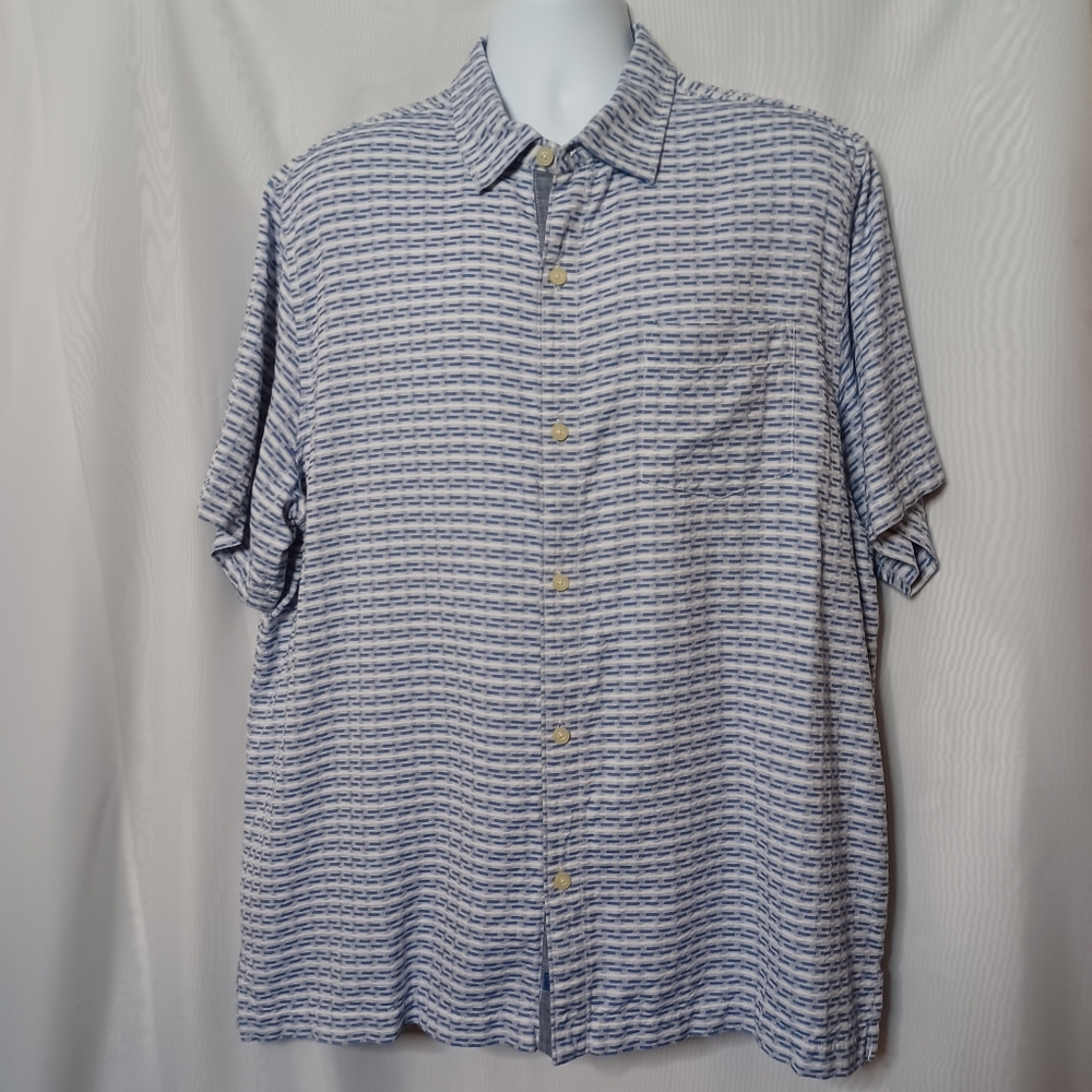TOMMY BAHAMA Men's Silk Shirt Short Sleeve Button Front . Size XL